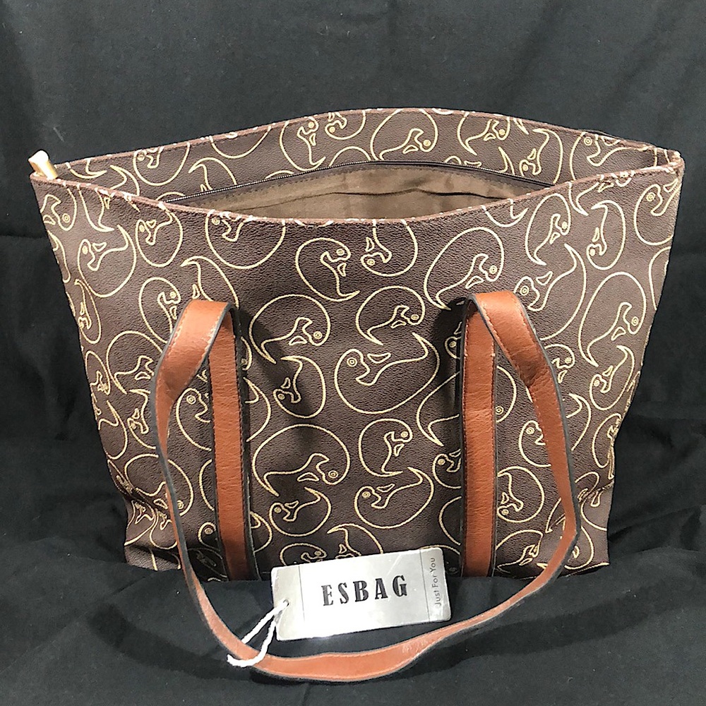 Brown Duck Purse by Esbag